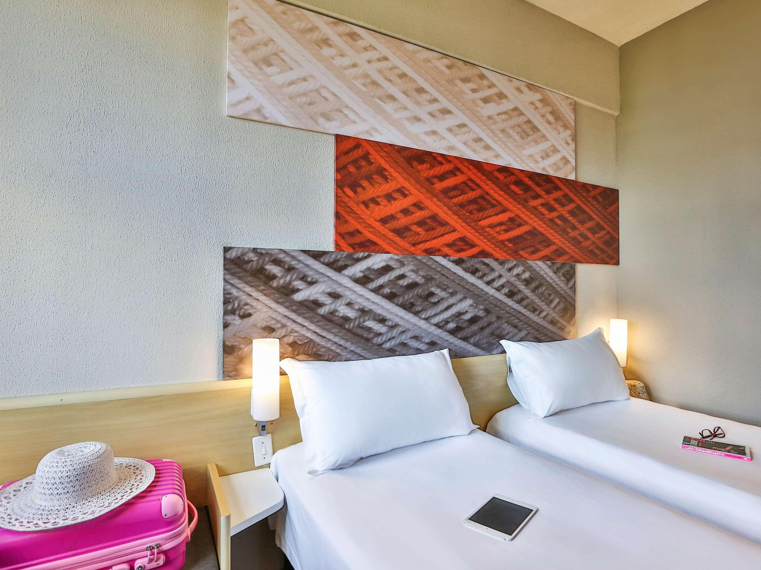 Hotel Ibis Maringá Esterno foto