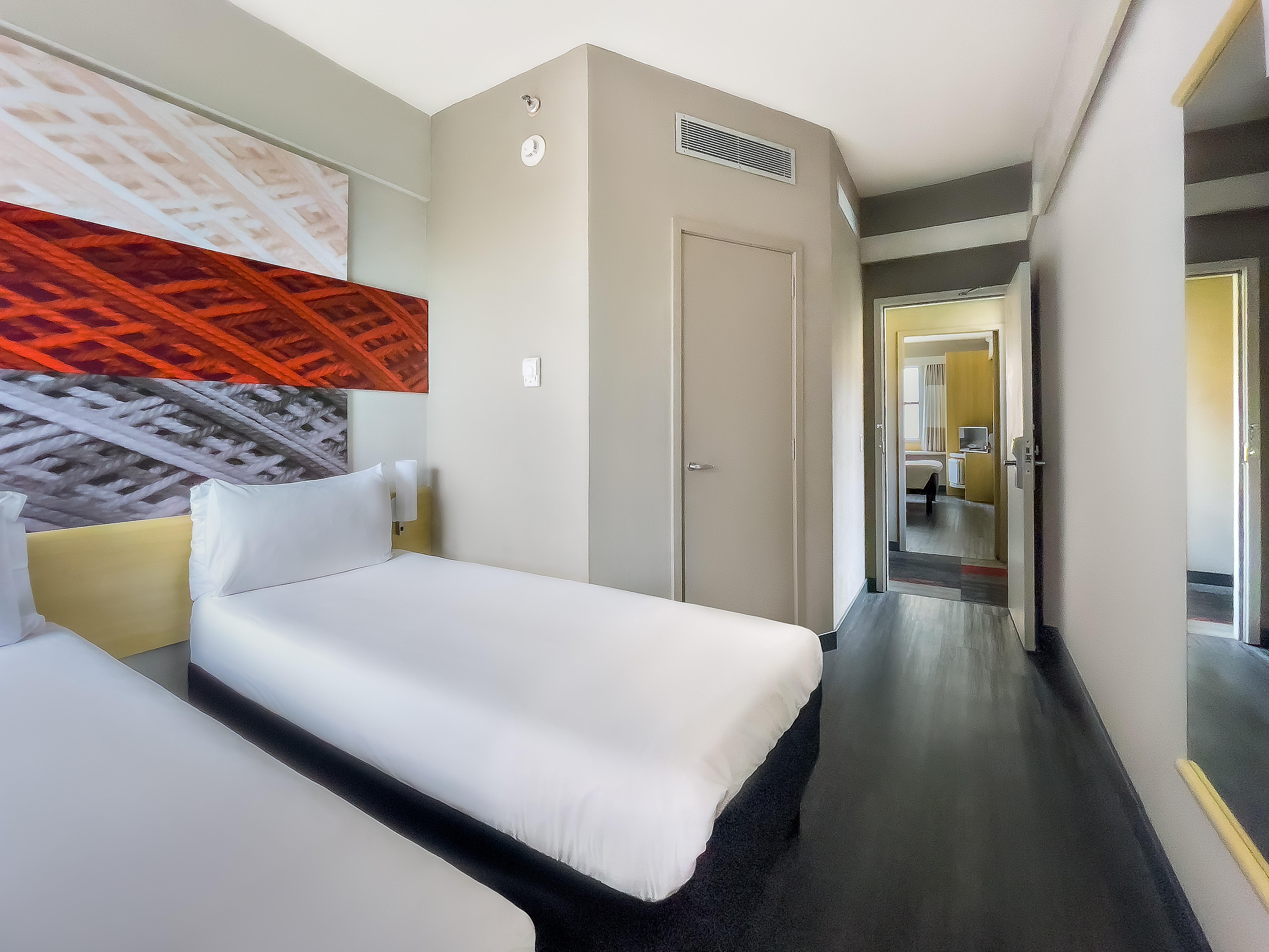 Hotel Ibis Maringá Esterno foto