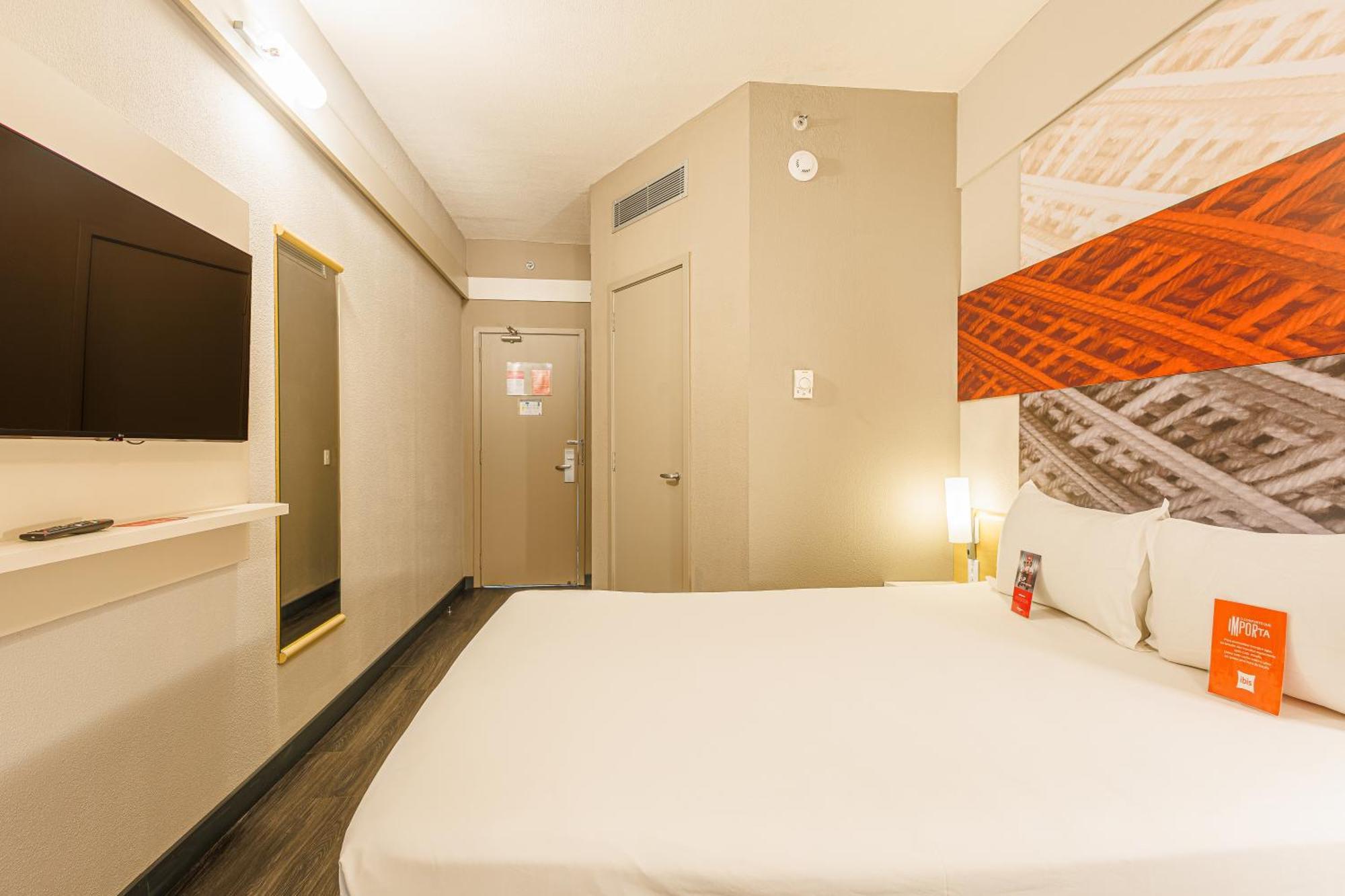 Hotel Ibis Maringá Esterno foto