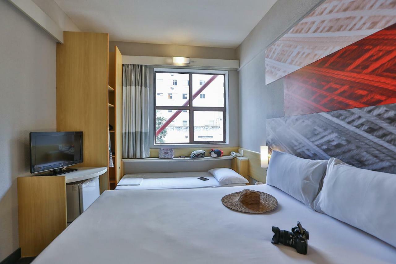 Hotel Ibis Maringá Esterno foto