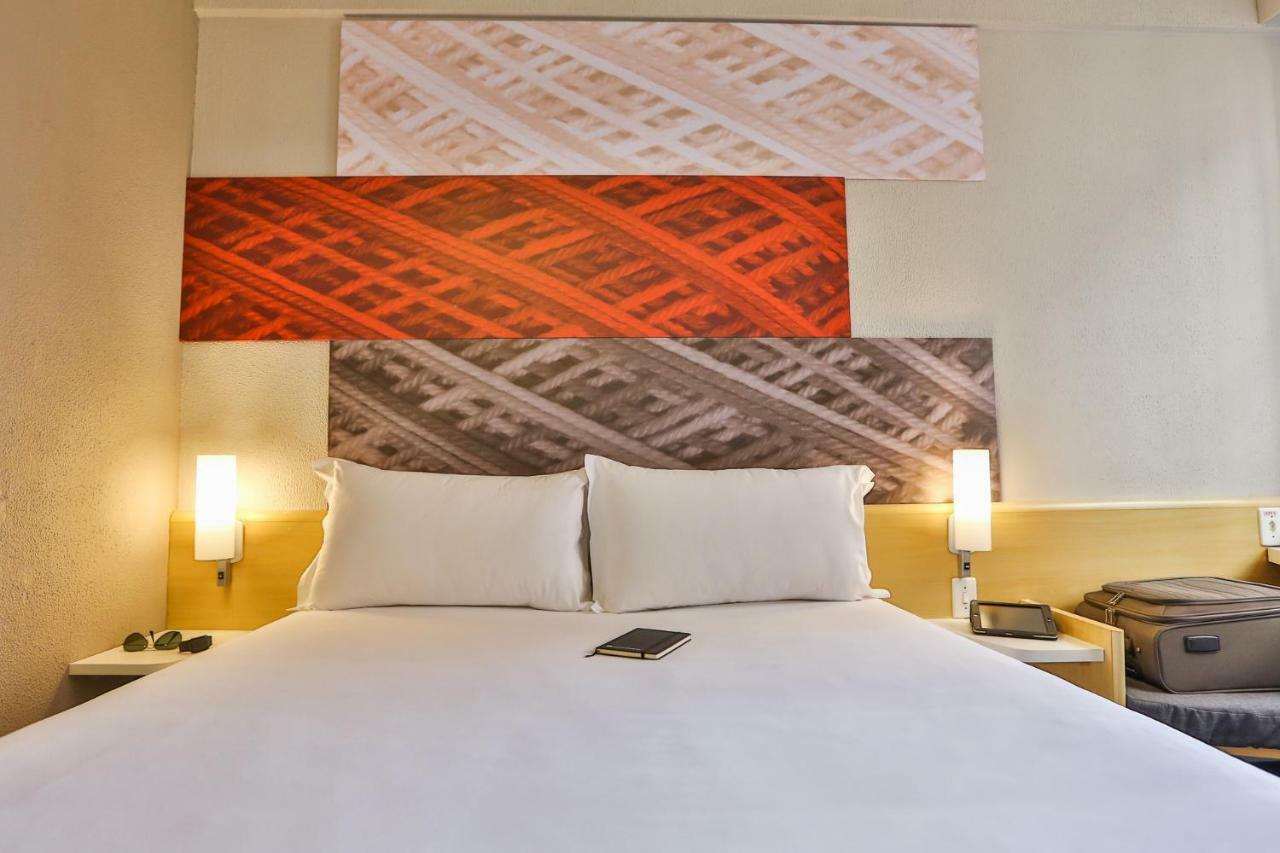 Hotel Ibis Maringá Esterno foto